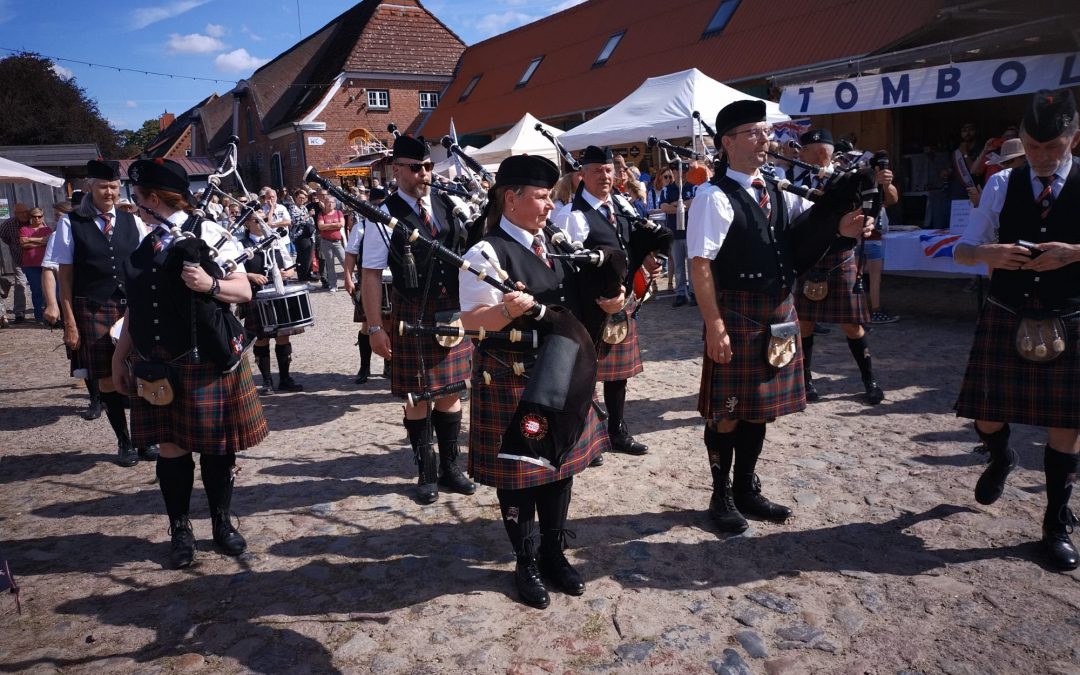 British Flair auf Gut Basthorst – Ein Ausflug mit Stil, Charme und Paddington Bear